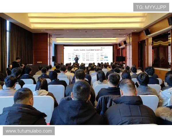 访问K8官方首页获取最新的游戏版本信息、维护公告及官方合作伙伴资讯 访问K8官方首页获取最新的游戏版本信息、维护公告及官方合作伙伴资讯